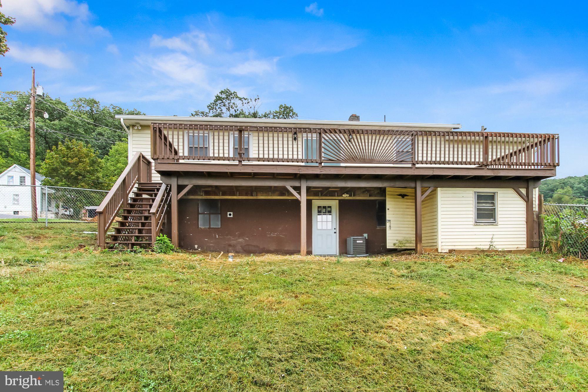 8975 Tomstown Road Waynesboro, PA 17268 - Photo 23 of 26 Gallery Image 23
