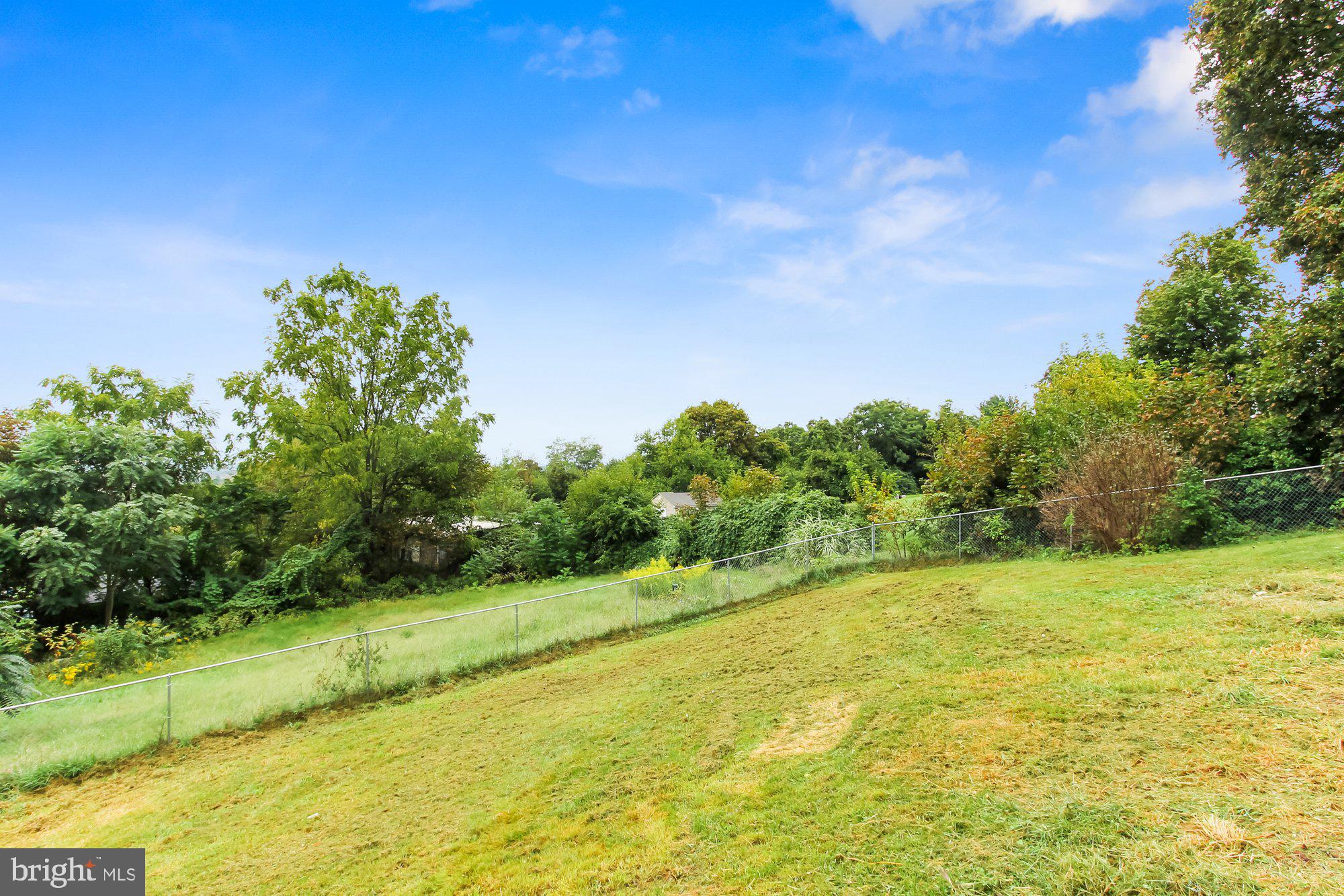 8975 Tomstown Road Waynesboro, PA 17268 - Photo 25 of 26 Gallery Image 25