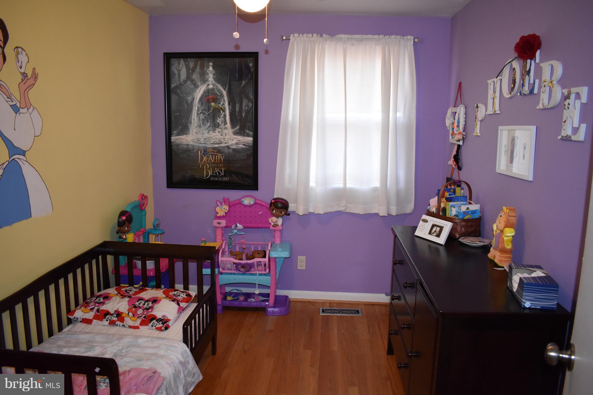 930 Grovehill Road Baltimore, MD 21227 - Photo 10 of 20 Bedroom