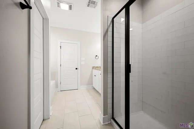 $385,000 | 16512 Villa Brielle Avenue, Baton Rouge, LA 70817