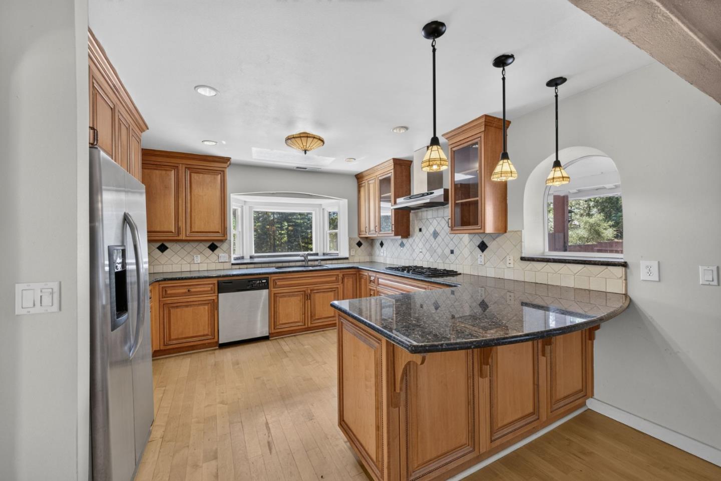 23889 Summit Road Los Gatos, CA 95033 - Photo 7 of 26 Gallery Image 7