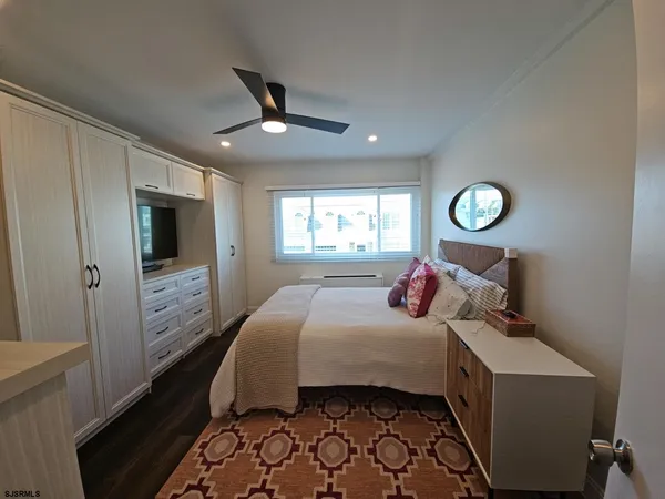 $10,500 | 6100 Boardwalk, Unit 104, Ventnor City, NJ 08406