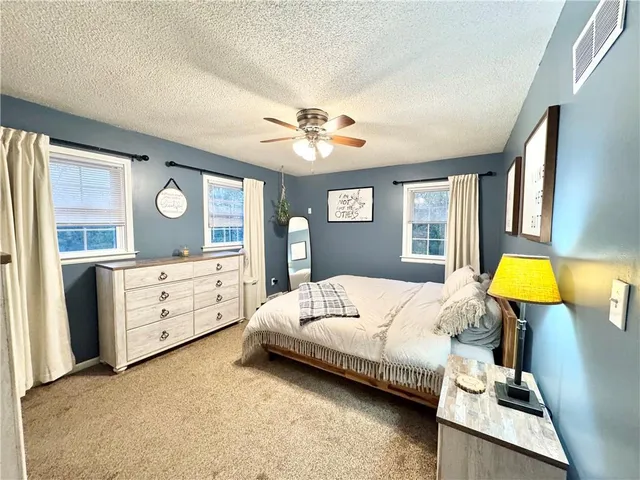 $375,000 | 2 Tara Lane, Faucett, MO 64448