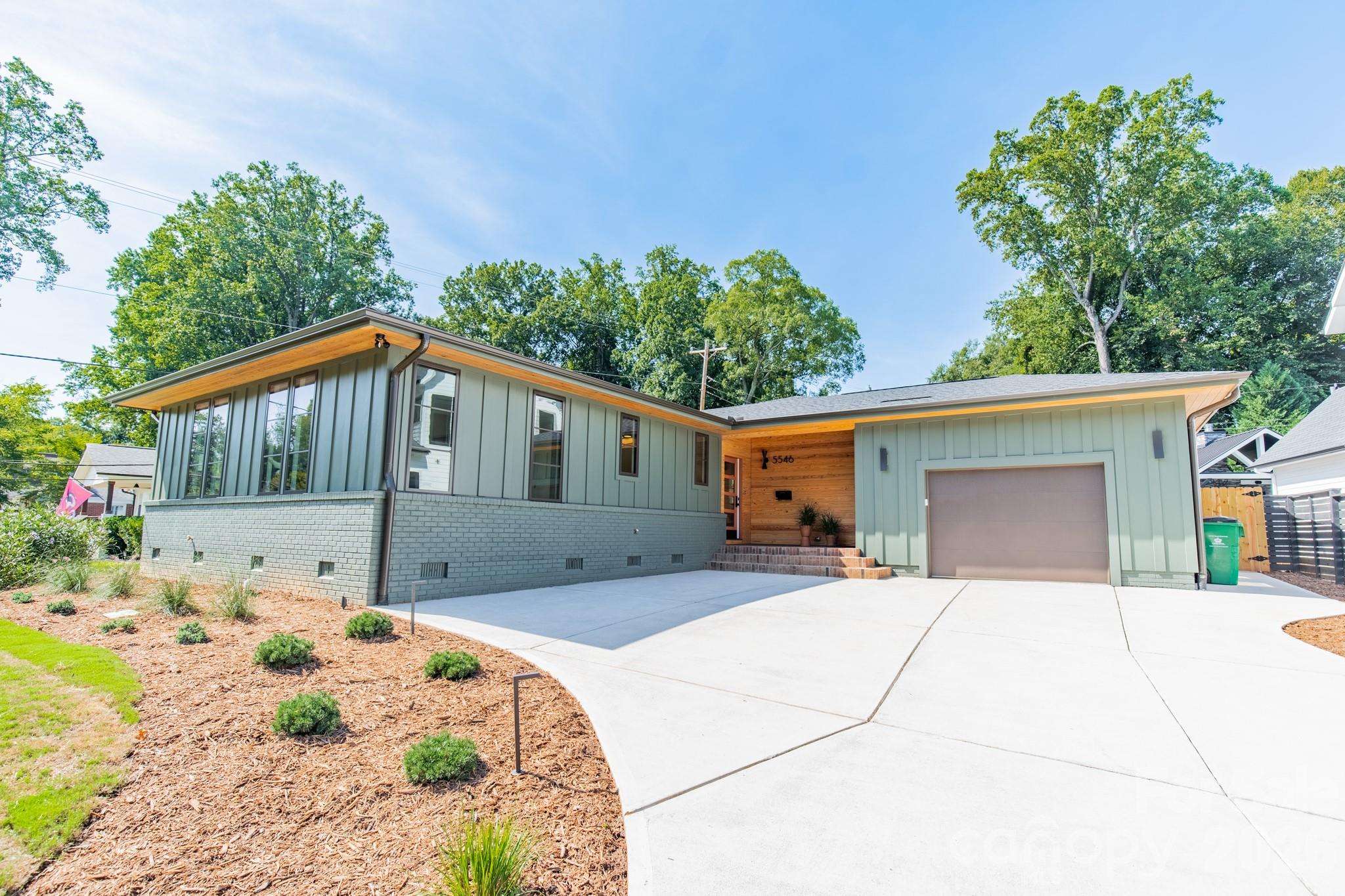 5546 Murrayhill Road Charlotte, NC 28210 - Photo 7 of 48 Gallery Image 7