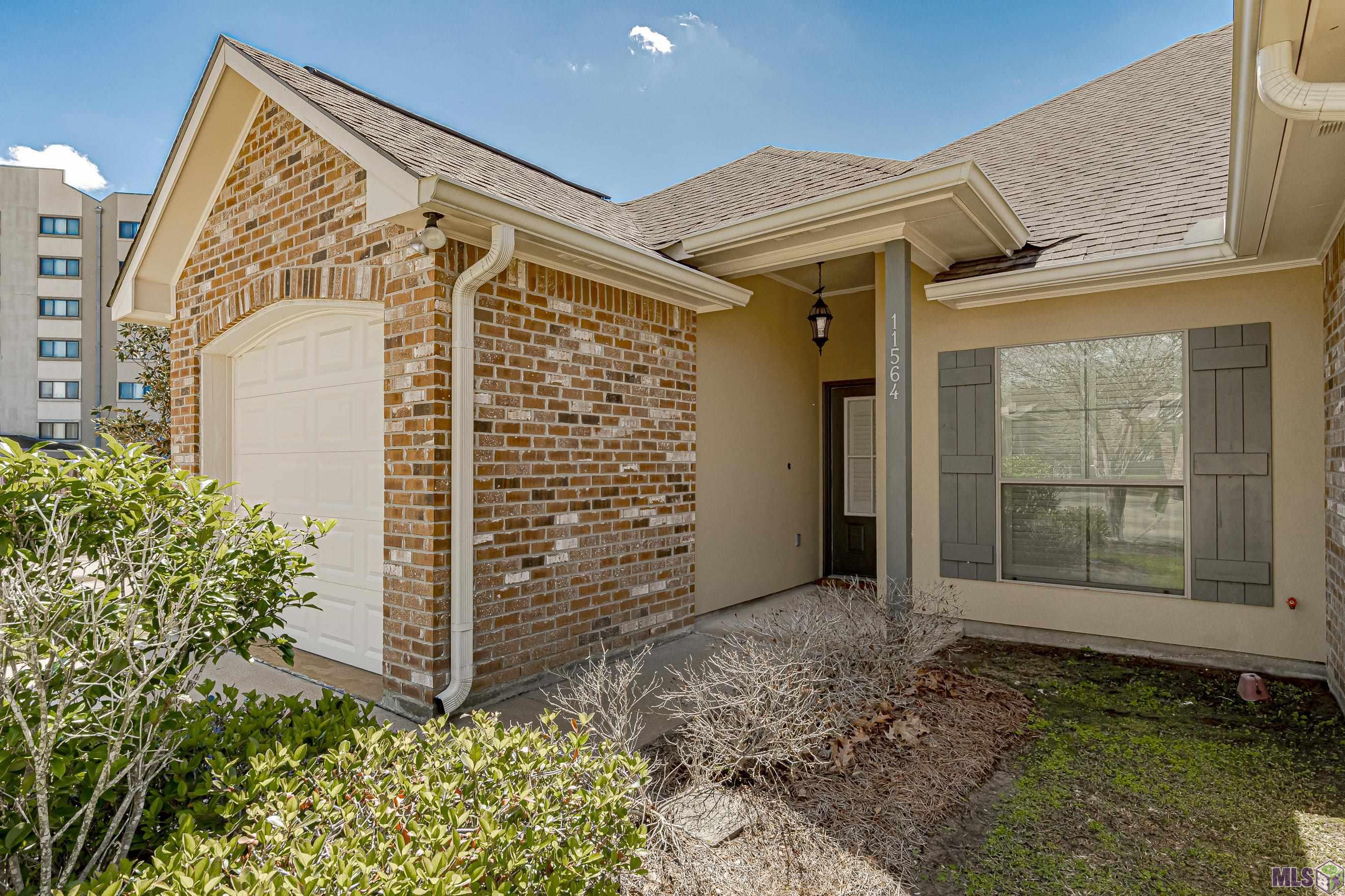 11564 Cottageview Lane Baton Rouge, LA 70816 - Photo 3 of 22 Gallery Image 3