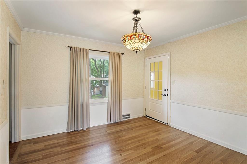 5600 Roe Boulevard Roeland Park, KS 66205 - Photo 16 of 42