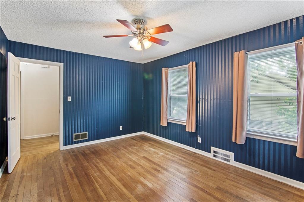 5600 Roe Boulevard Roeland Park, KS 66205 - Photo 25 of 42