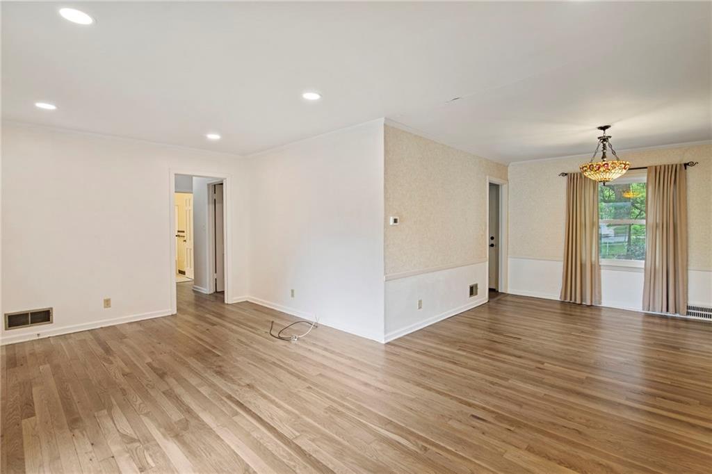 5600 Roe Boulevard Roeland Park, KS 66205 - Photo 8 of 42