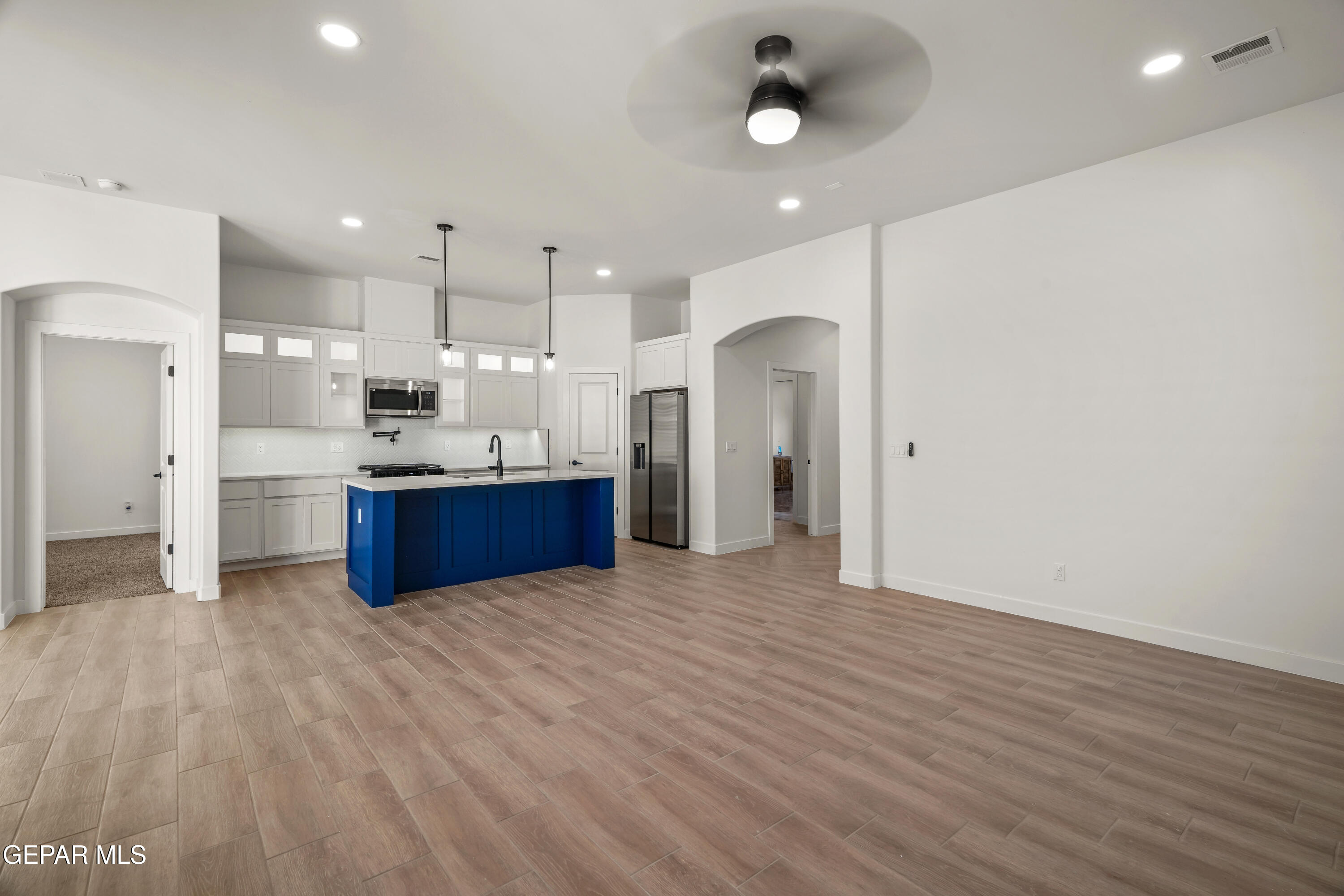 15224 Resolve El Paso, TX 79938 - Photo 14 of 38 a view of kitchen with wooden floor