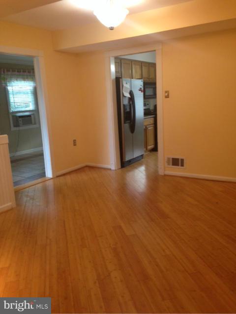 710 Edwards Ferry Road Northeast Leesburg, VA 20176 - Photo 4 of 9 Dining Room