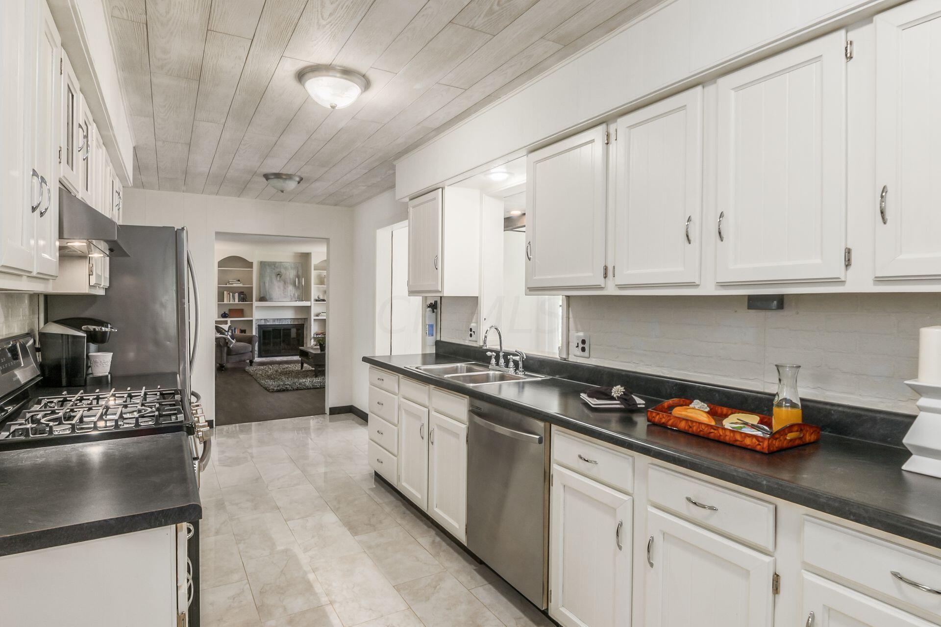 1340 Castleton Road North Columbus, OH 43220 - Photo 6 of 23 Kitchen