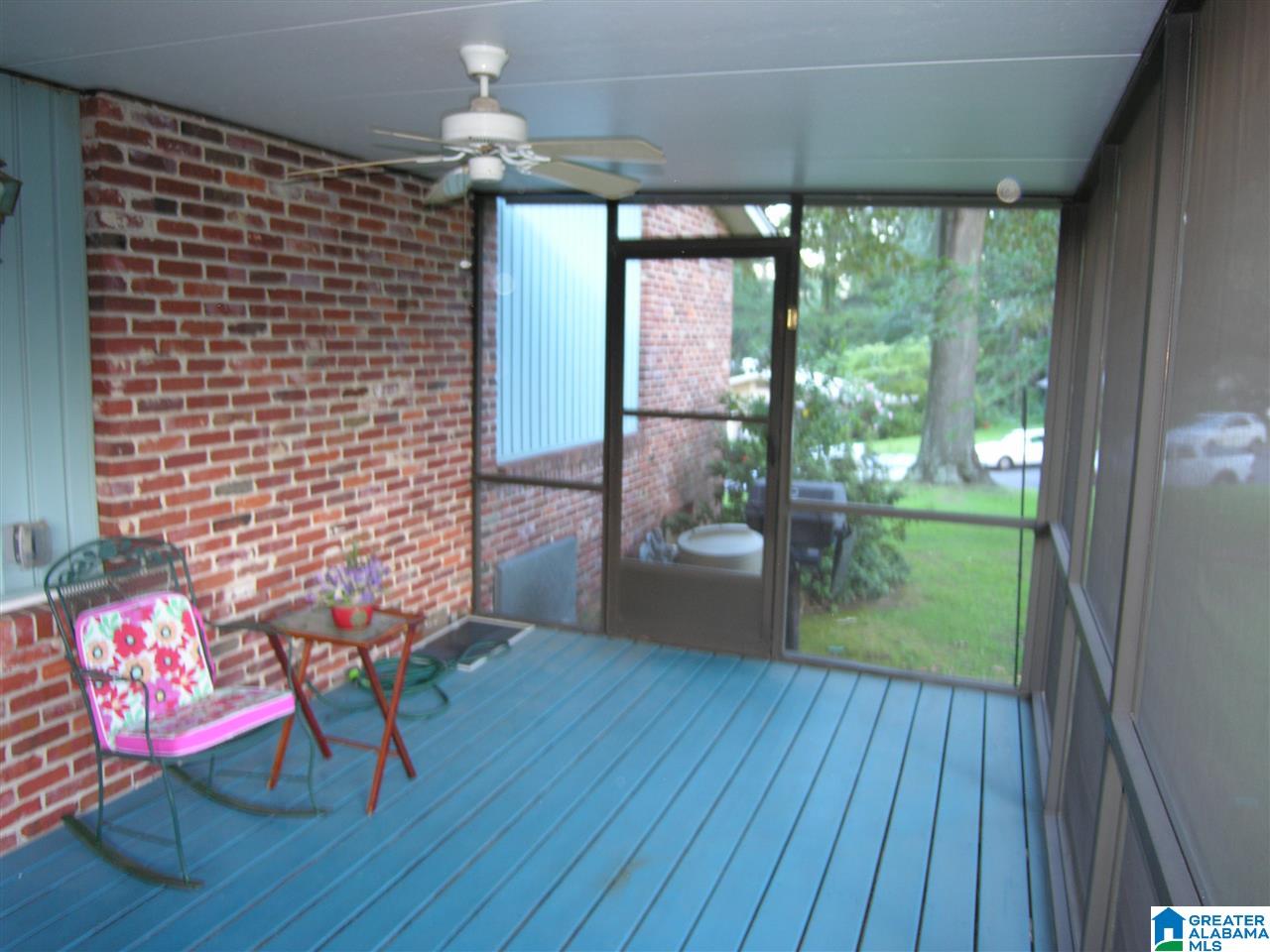 536 Edgecrest Circle Birmingham, AL 35209 - Photo 17 of 33