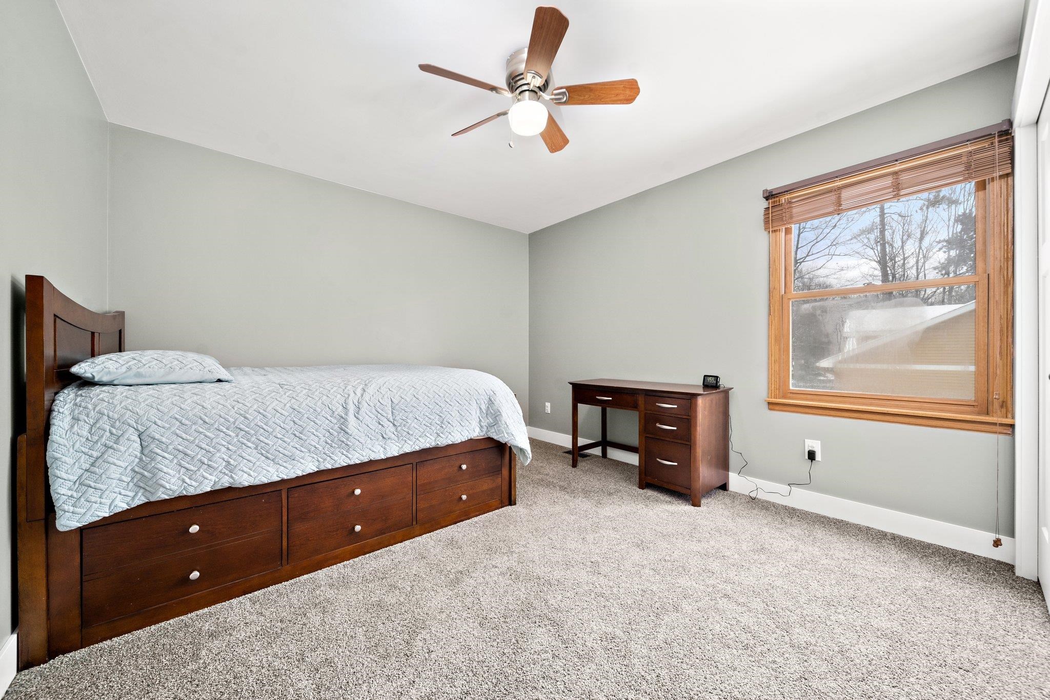 3482 Lone Lookout Road Traverse City, MI 49686 - Photo 33 of 61 1898193-32.JPG