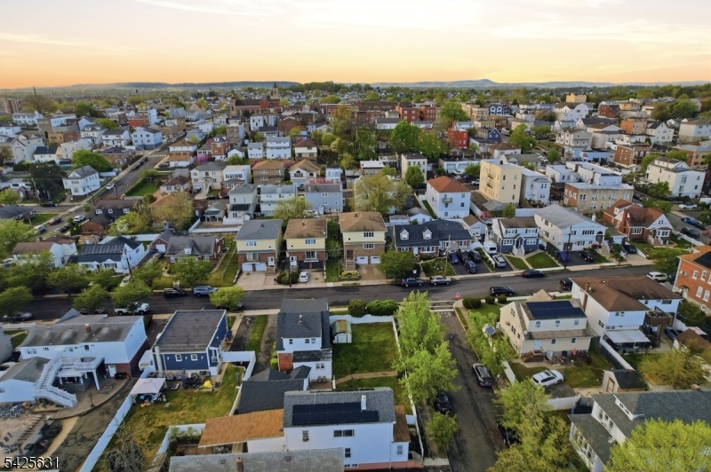 60 Westervelt Place Lodi, NJ 07644 - Photo 44 of 48