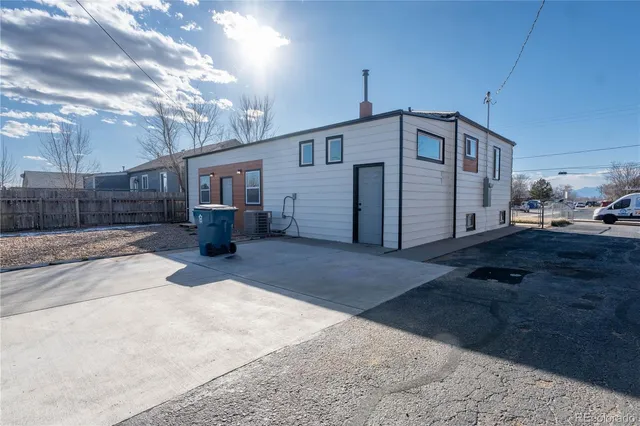 $1,700 | 6446 Monaco Street, Unit B, Commerce City, CO 80022