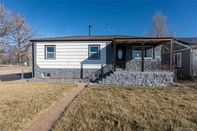 $1,700 | 6446 Monaco Street, Unit B, Commerce City, CO 80022