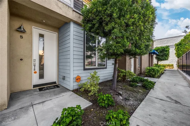 $825,000 | 9040 Garvey Avenue, Rosemead, CA 91770