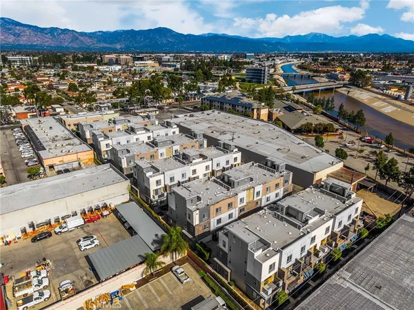 $785,000 | 9040 Garvey Avenue, Unit 5, Rosemead, CA 91770
