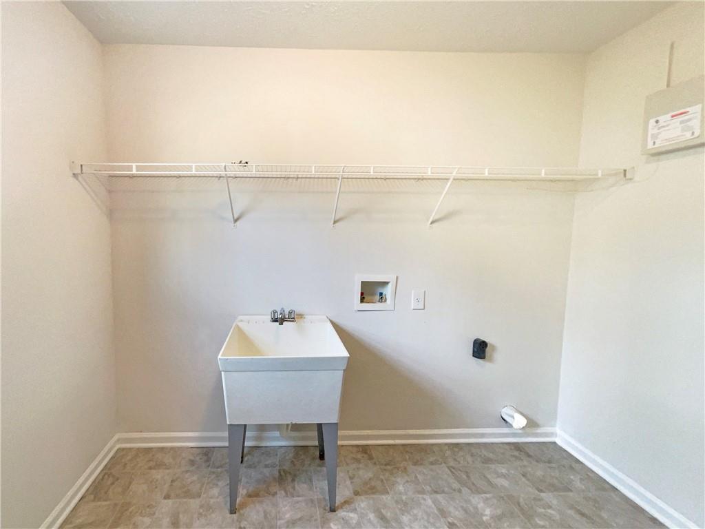 728 Guide Post Lane Stone Mountain, GA 30088 - Photo 17 of 24