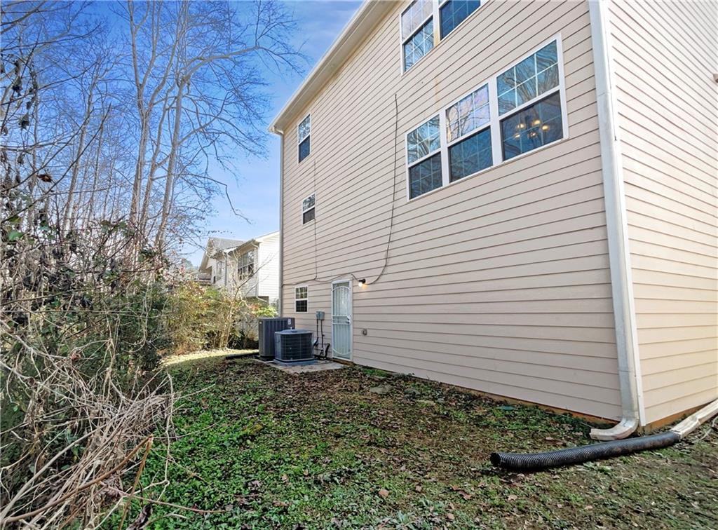 728 Guide Post Lane Stone Mountain, GA 30088 - Photo 19 of 24