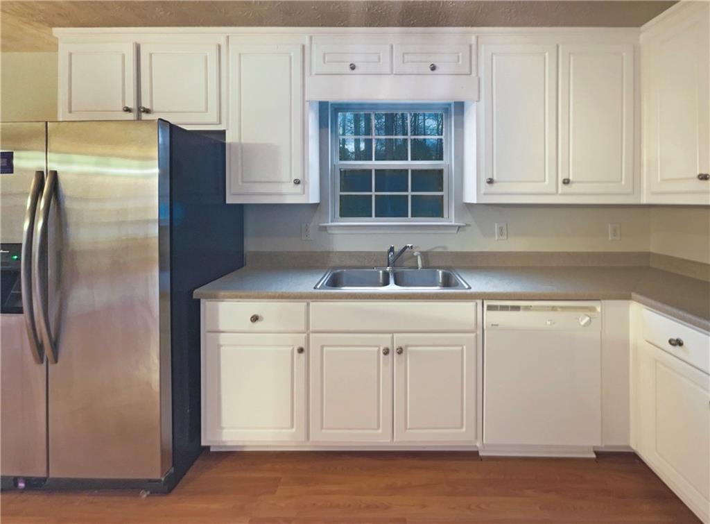 728 Guide Post Lane Stone Mountain, GA 30088 - Photo 22 of 24