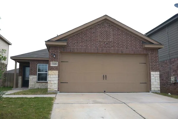 $1,800 | 13436 Harry S Truman Drive, Manor, TX 78653