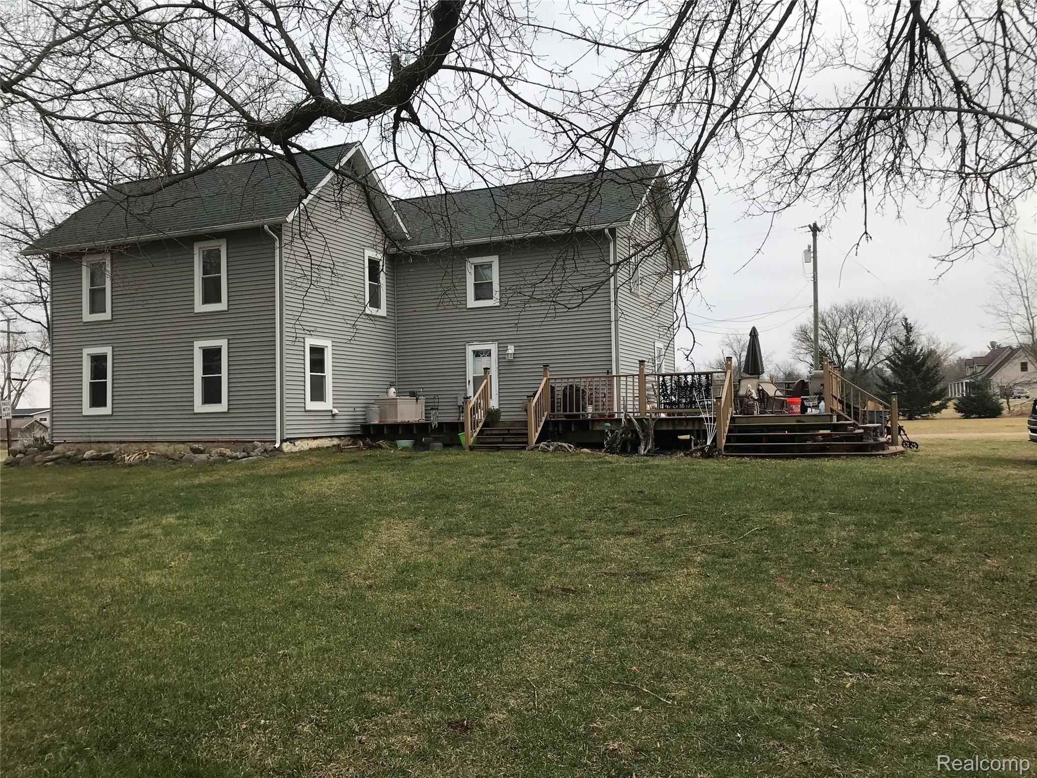 5807 Stanley Road Columbiaville, MI 48421 - Photo 6 of 15 IMG_0117.JPG