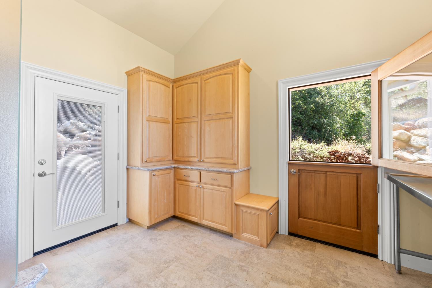15438 Tarr Ditch Road Grass Valley, CA 95949 - Photo 35 of 89