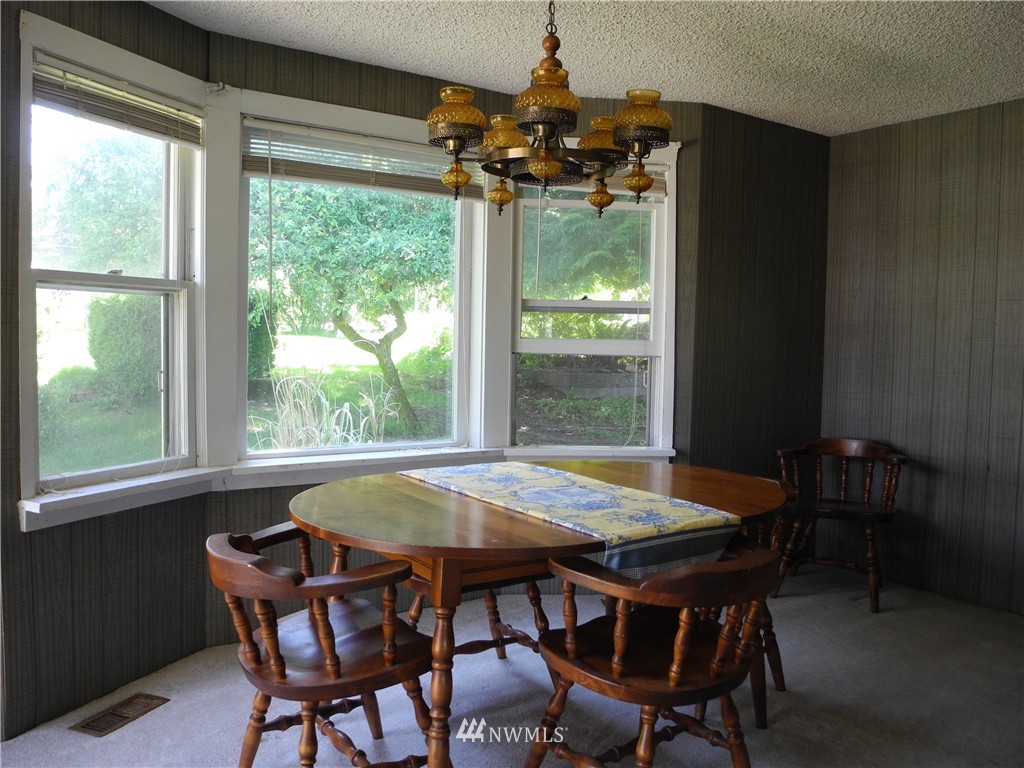 5922 Dogwood Road Southeast Port Orchard, WA 98367 - Photo 7 of 24 Gallery Image 7