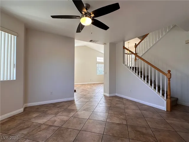 $2,100 | 2053 Smoketree Village Circle, Henderson, NV 89012