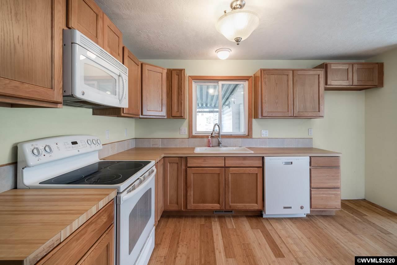313 Northeast South Nebergall Loop Albany, OR 97321 - Photo 14 of 38