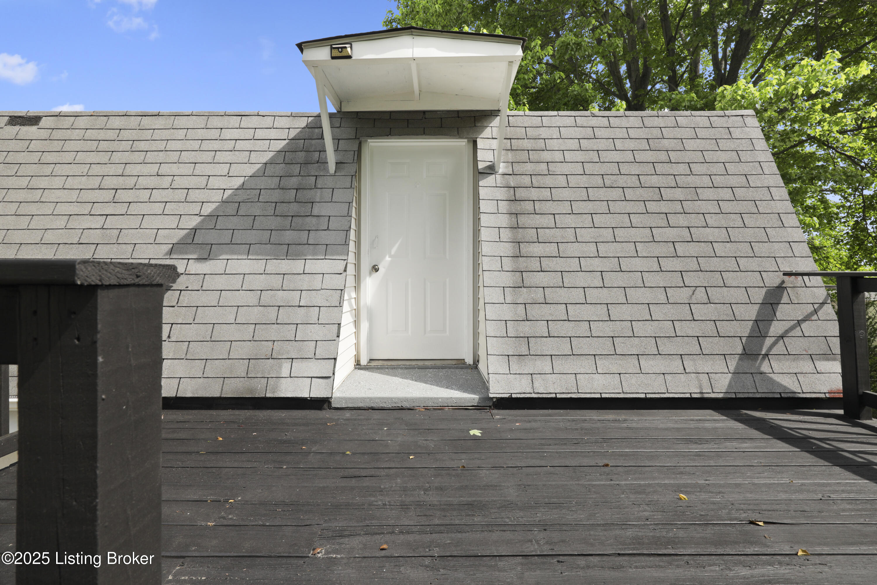 7813 Terry Road Louisville, KY 40258 - Photo 22 of 40 EOSR7855