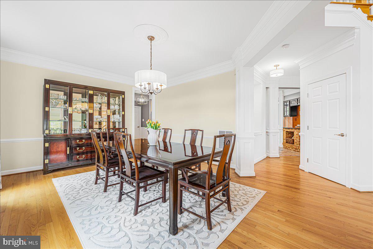 9653 Watkins Road Gaithersburg, MD 20882 - Photo 18 of 70 Elegant