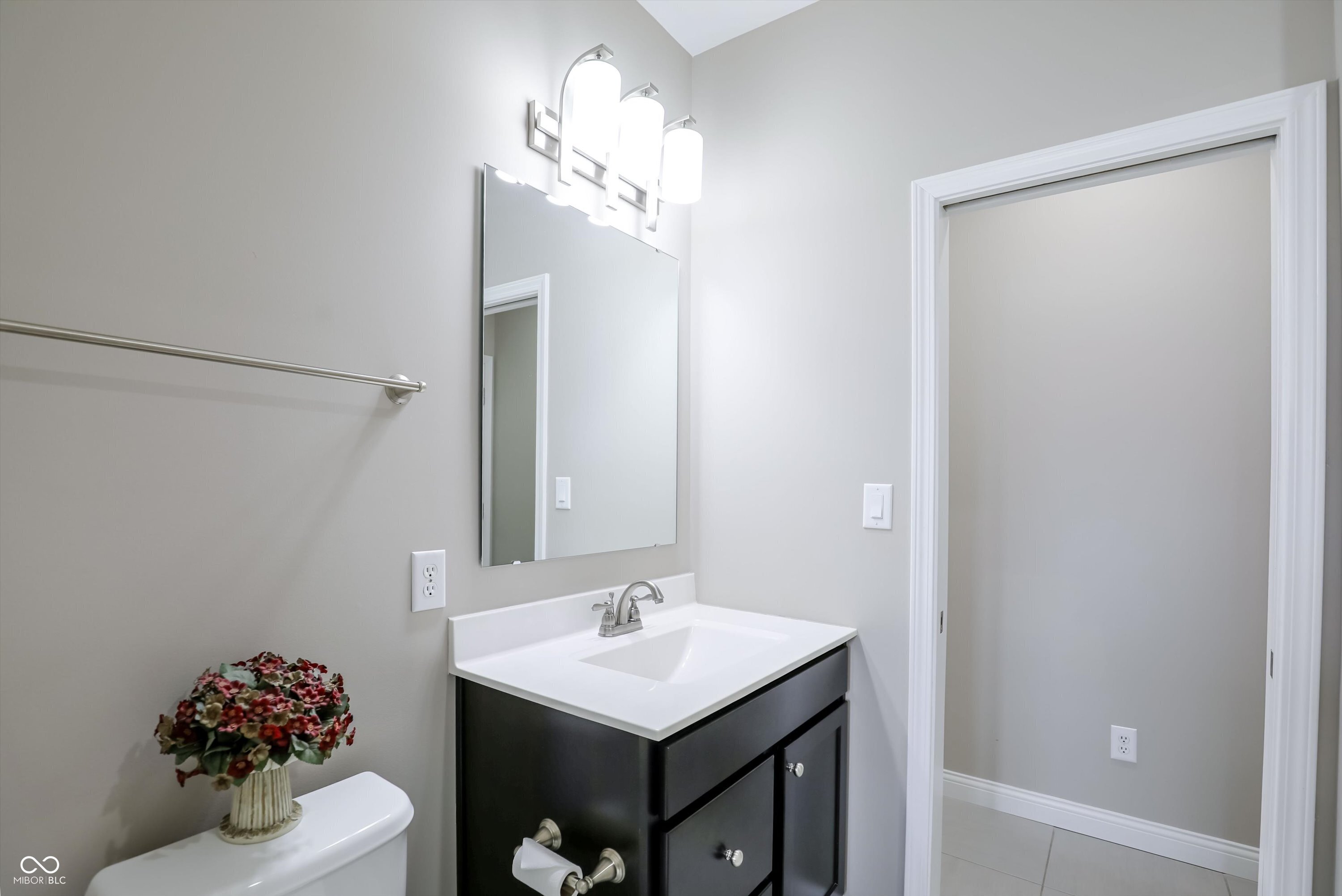 11579 Townsend Court Fishers, IN 46037 - Photo 14 of 94