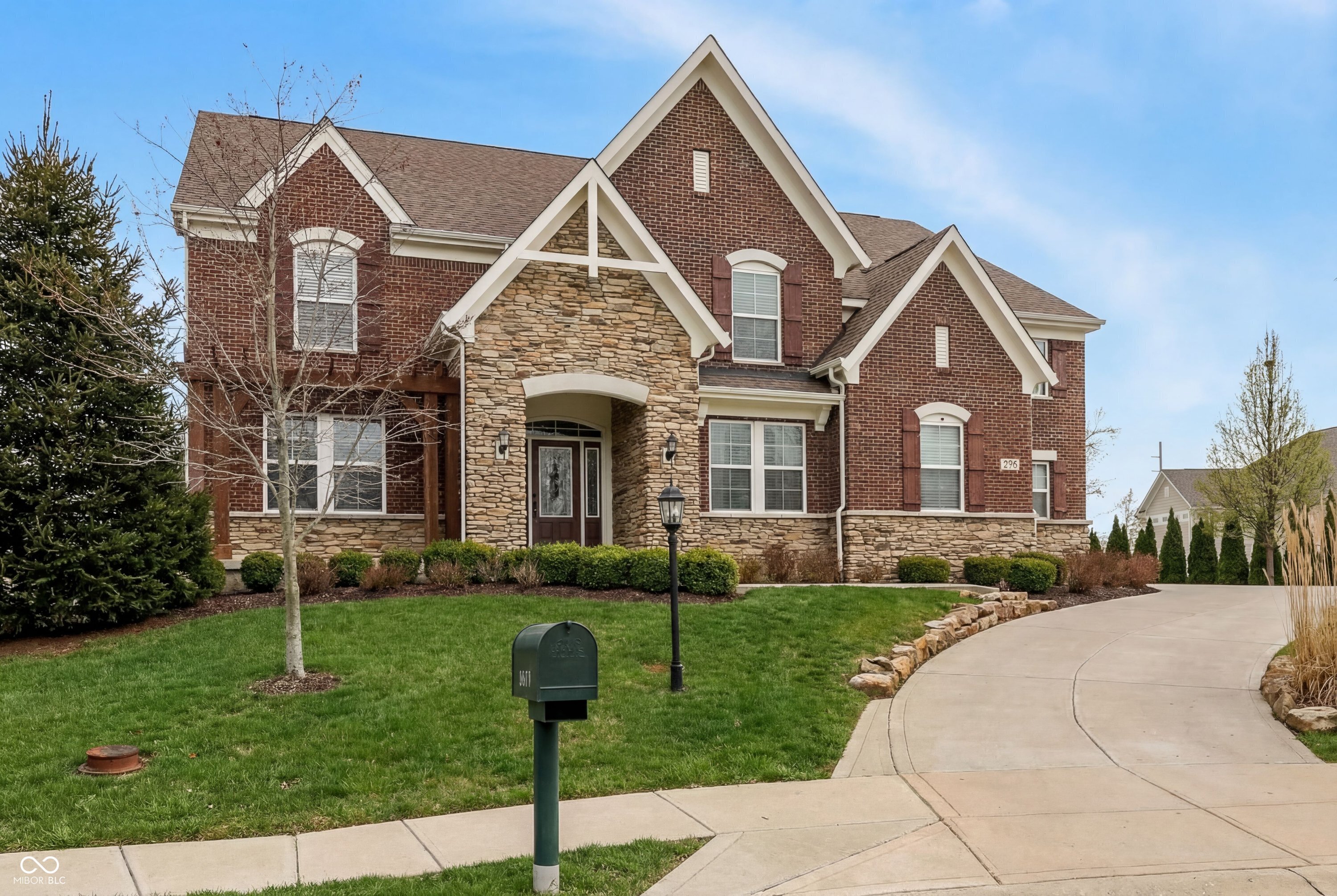 11579 Townsend Court Fishers, IN 46037 - Photo 4 of 94