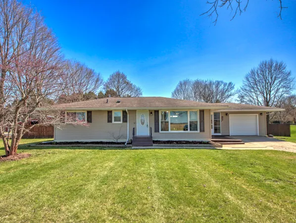 $289,000 | 102 West 250 South, La Porte, IN 46350