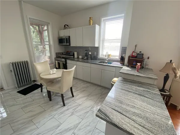 $1,600 | 117 North Street, Unit 3, Middletown, NY 10940