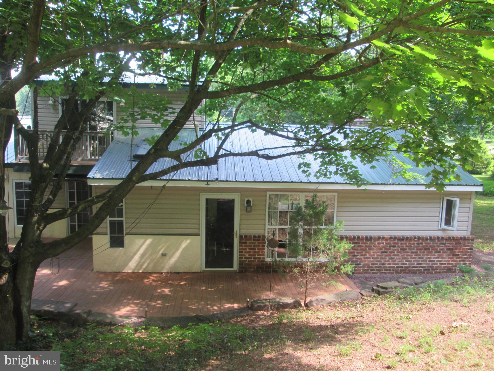 378 Sell Road Mohnton, PA 19540 - Photo 7 of 34