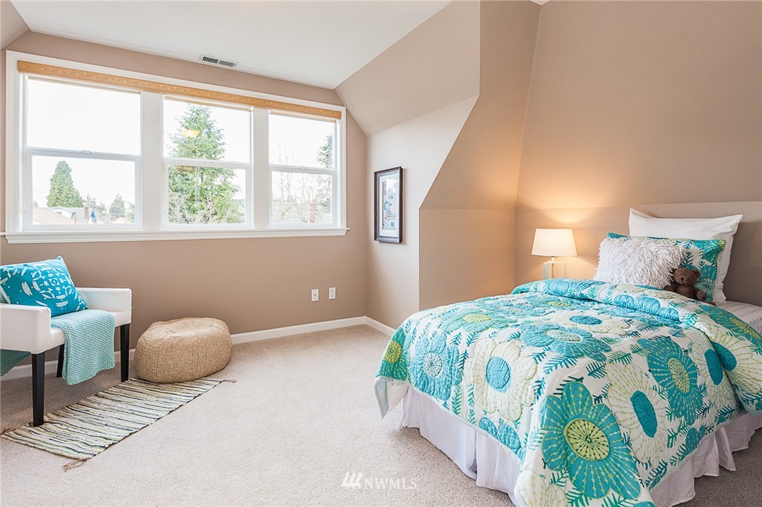 346 North 79th Street Seattle, WA 98103 - Photo 17 of 25 Gallery Image 17