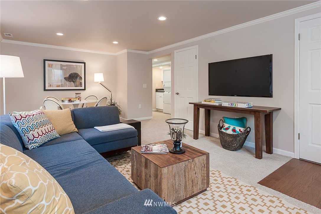 346 North 79th Street Seattle, WA 98103 - Photo 19 of 25 Gallery Image 19