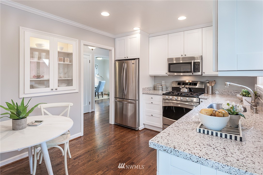 346 North 79th Street Seattle, WA 98103 - Photo 8 of 25 Gallery Image 8