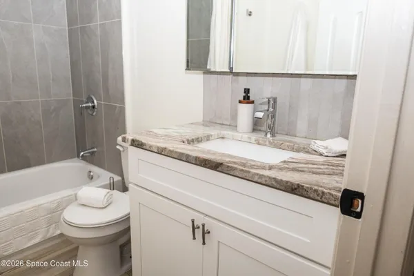 $1,800 | 839 Grand Regency Pointe, Unit 207, Altamonte Springs, FL 32714