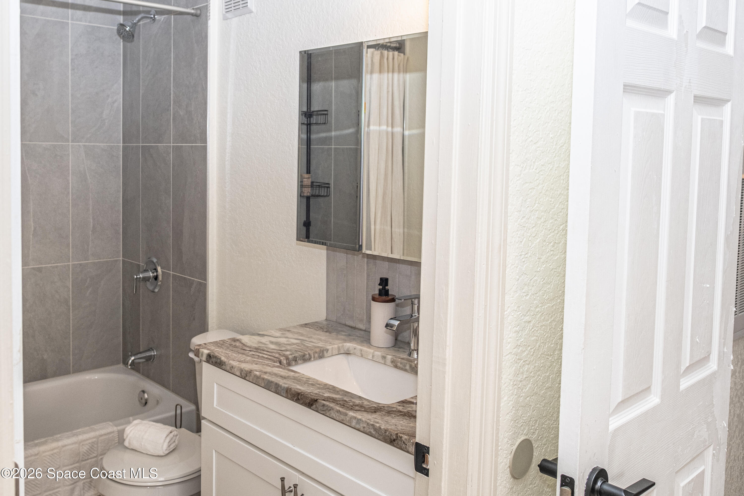 839 Grand Regency Pointe, Unit 207 Altamonte Springs, FL 32714 - Photo 21 of 31 DSCF8869