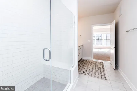 $520,000 | 100 St Ives Place, Unit 301, Oxon Hill, MD 20745