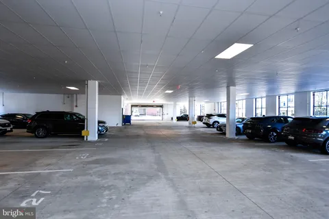 $520,000 | 100 St Ives Place, Unit 301, Oxon Hill, MD 20745