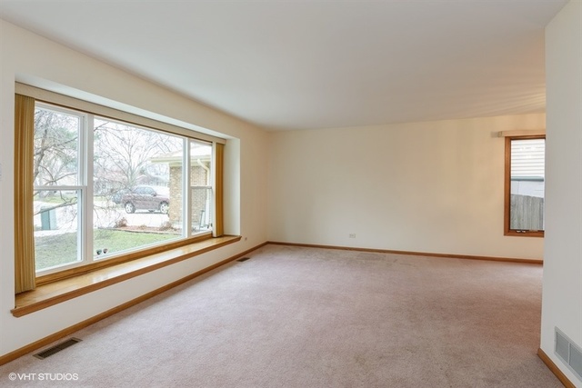 3916 Wilke Road Rolling Meadows, IL 60008 - Photo 2 of 10
