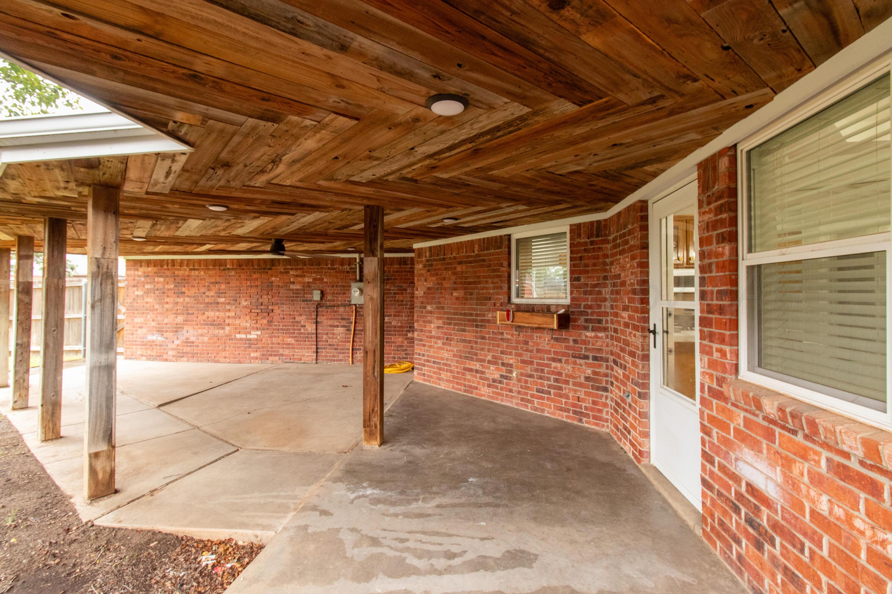 4211 Rondo Avenue Amarillo, TX 79110 - Photo 30 of 35 031