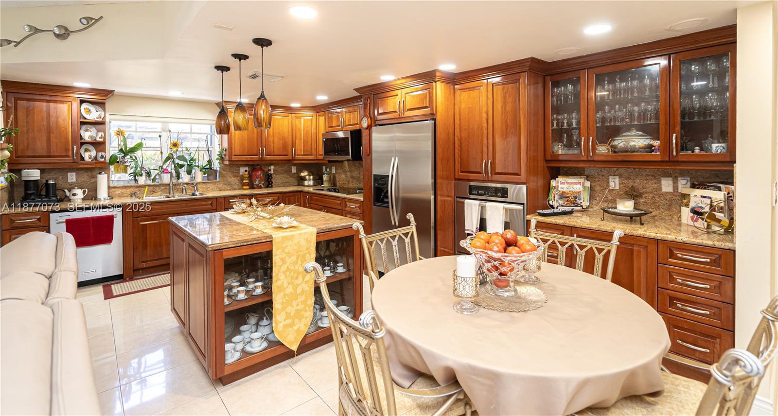 15905 Southwest 83rd Terrace Miami, FL 33193 - Photo 19 of 79