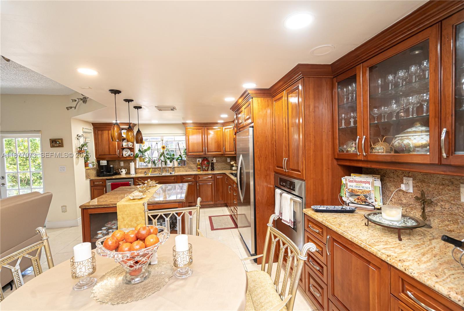 15905 Southwest 83rd Terrace Miami, FL 33193 - Photo 20 of 79