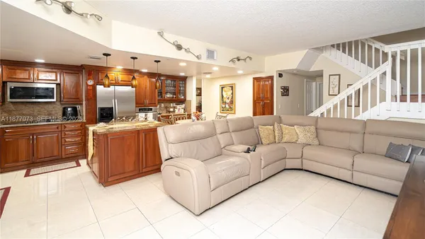 $750,000 | 15905 Southwest 83rd Terrace, Miami, FL 33193